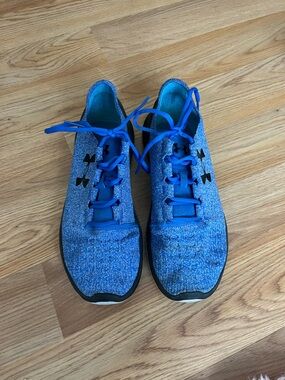 Under Armour Men’s Blue Knit Lace-Up Sneakers